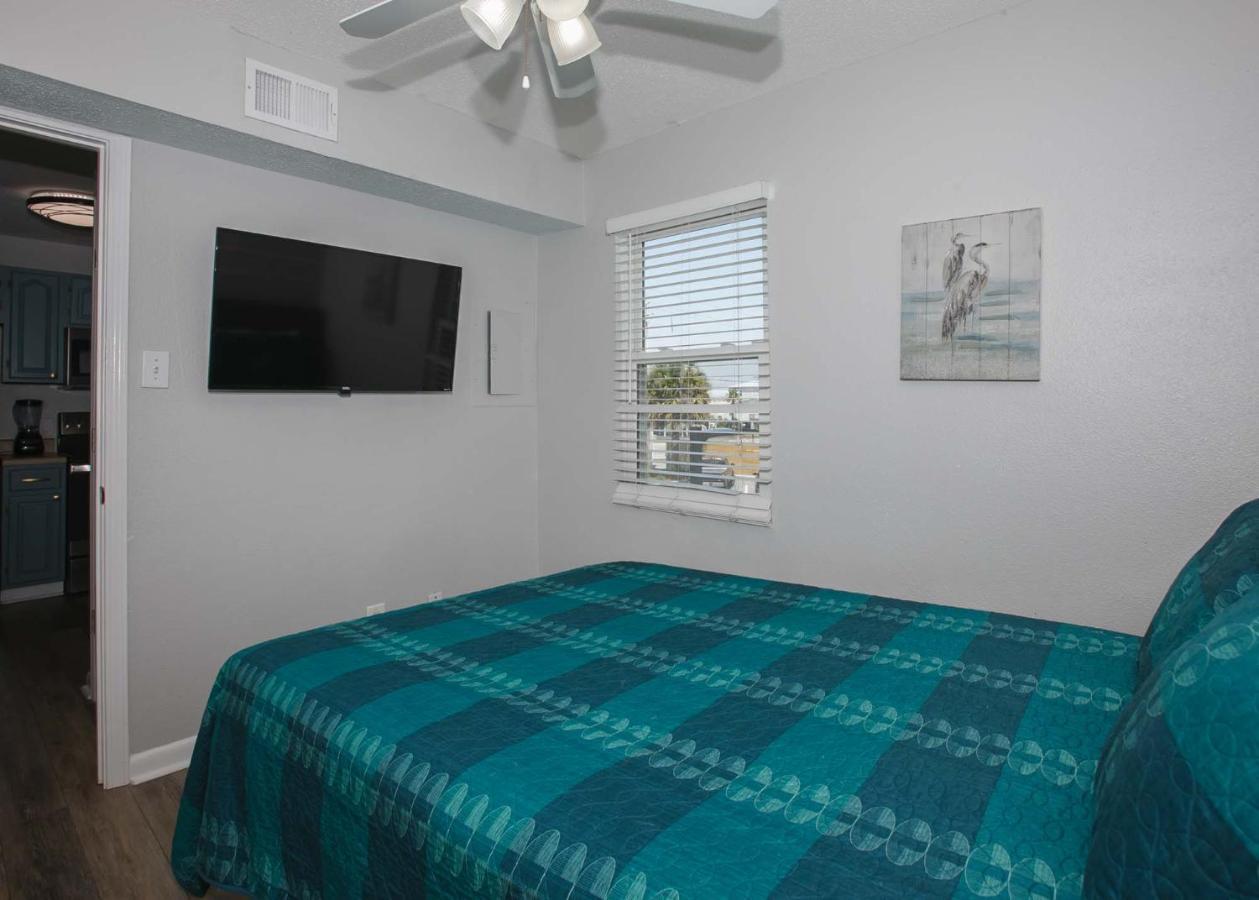 Sunrise Village 116 By Albvr - Just Steps To The Beach In This Cute Condo Gulf Shores Exterior photo