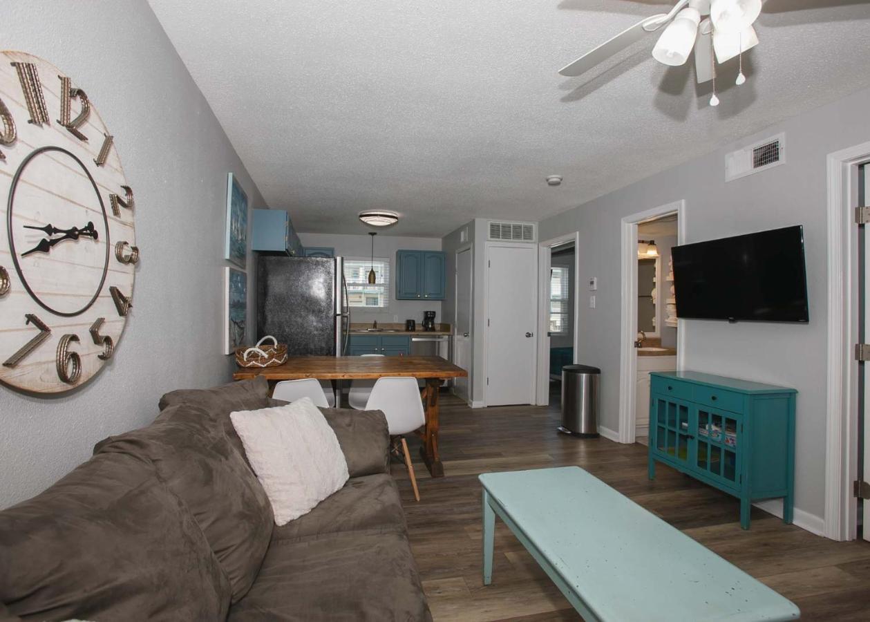 Sunrise Village 116 By Albvr - Just Steps To The Beach In This Cute Condo Gulf Shores Exterior photo